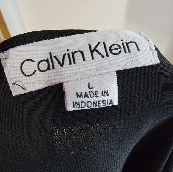 Calvin Klein Black Sheer Sleeve Blouse - Picture 4 of 4